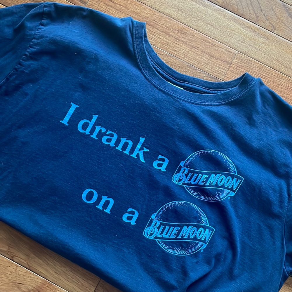 Blue moon t shirt